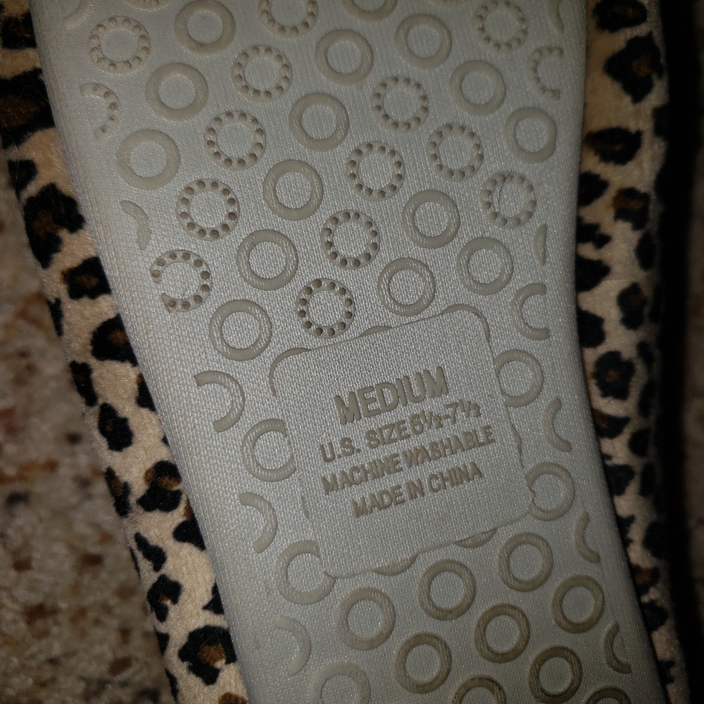 Slippers - Picture 2 of 2